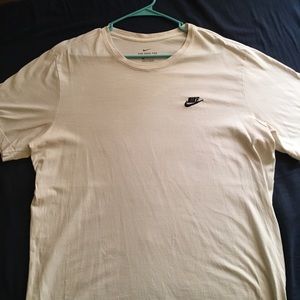 Men’s Nike White Tee